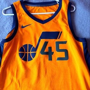 Donovan Mitchell Jersey